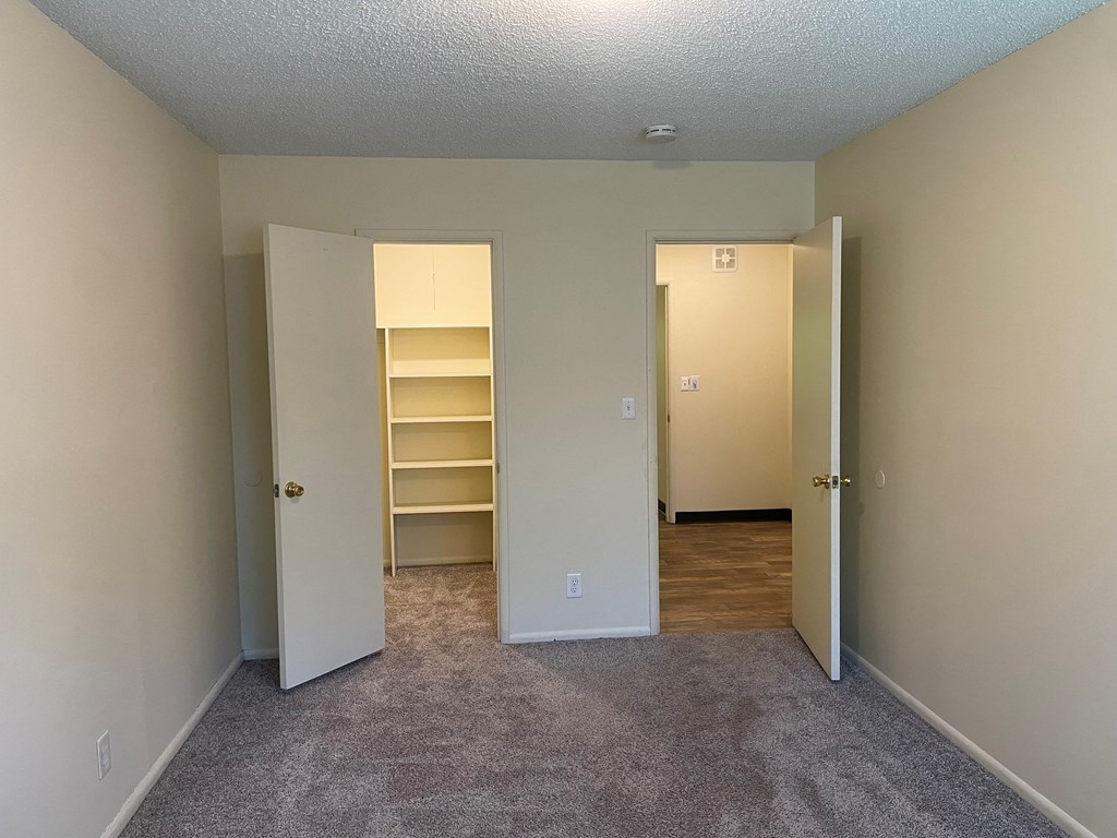 Hall and Closet Fairmount Apartments Salem, OR
