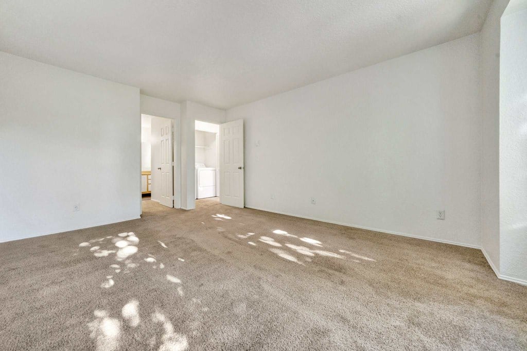 Hampton Ridge Livingroom