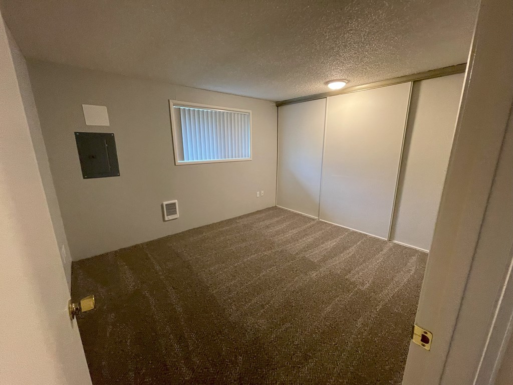 Bedroom Eagle Point Apartments Vancouver, WA