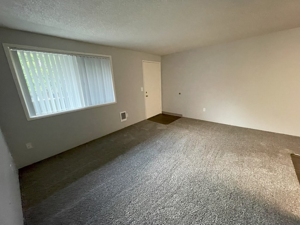 Bedroom Eagle Point Apartments Vancouver, WA