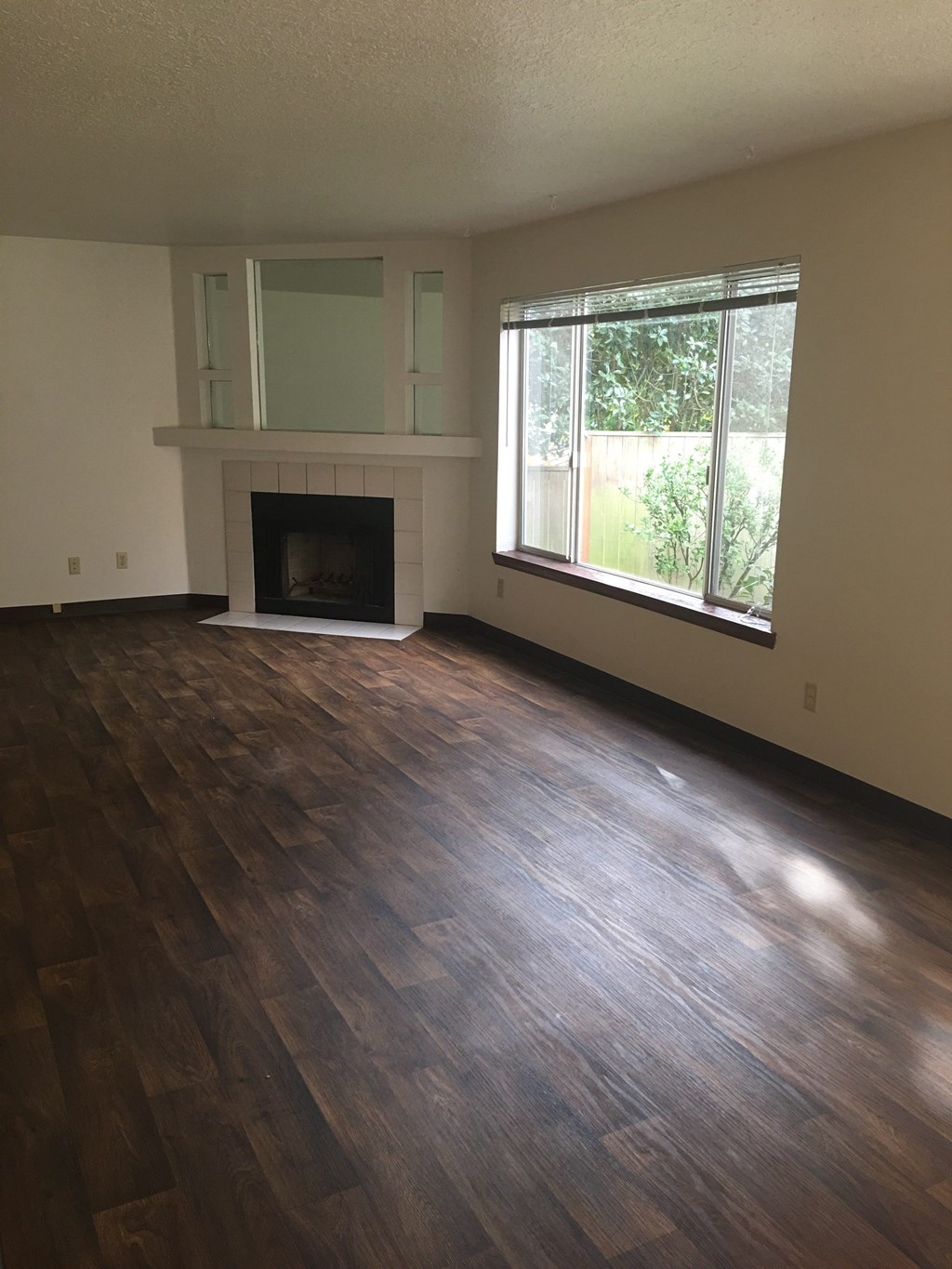 London Pointe Apartments - Tualatin, Oregon