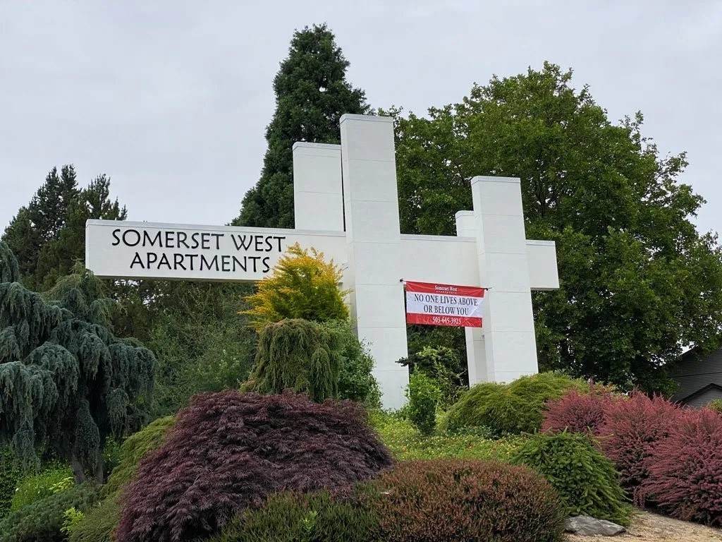 Somerset West Apartments - Portland, Oregon