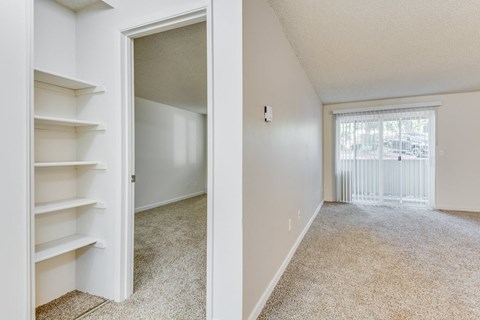 Creekside Commons Apartments Hallway