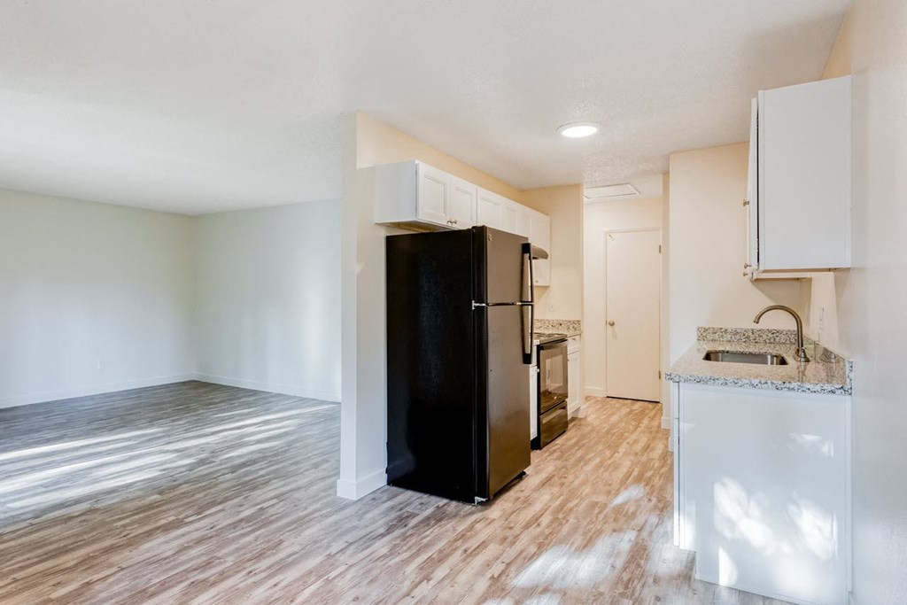 Michael Manor Apartments, 880 NE 90th Avenue, Portland, OR RentCafe