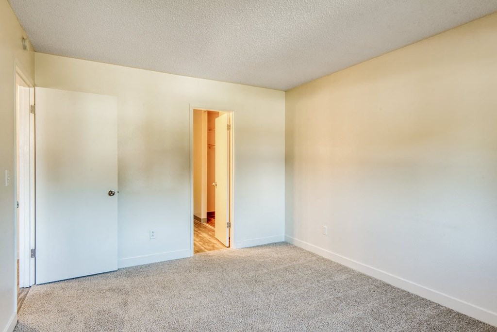 Michael Manor Apartments, 880 NE 90th Avenue, Portland, OR RentCafe