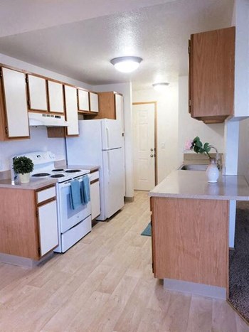 Kitchen - Photo Gallery 9