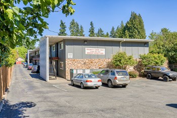 Front of Building - Photo Gallery 2