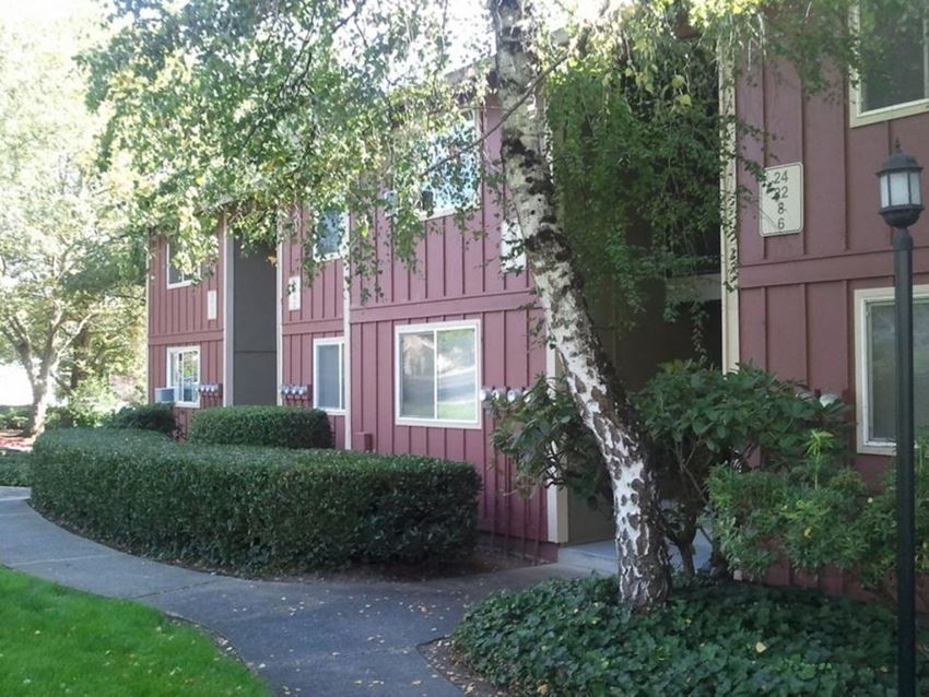 Crestview Heights Apartments, 12435 Se Linwood Avenue, Portland, OR