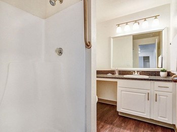 Bedroom - Photo Gallery 15