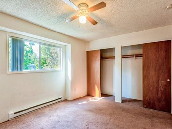 Bedroom - Photo Gallery 14
