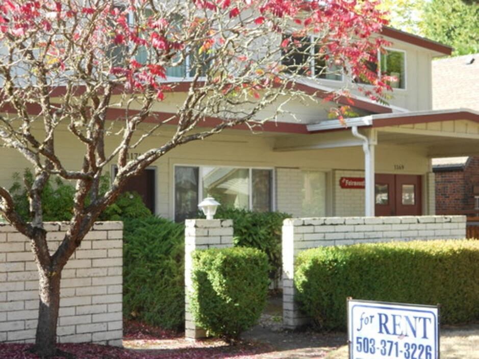 Fairmount Apartments Salem, OR Exterior of Building