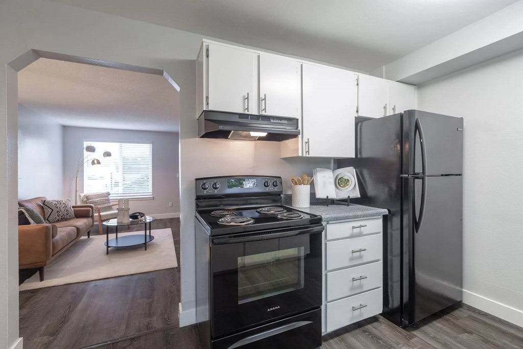 Somerset West Apartments - Portland, Oregon