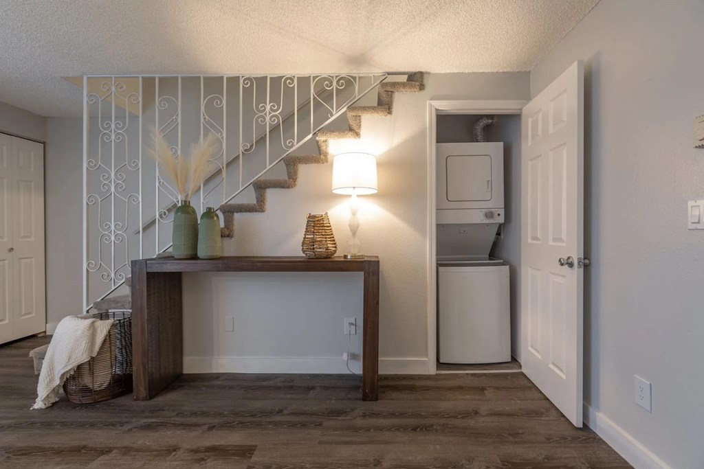 Somerset West Apartments - Portland, Oregon