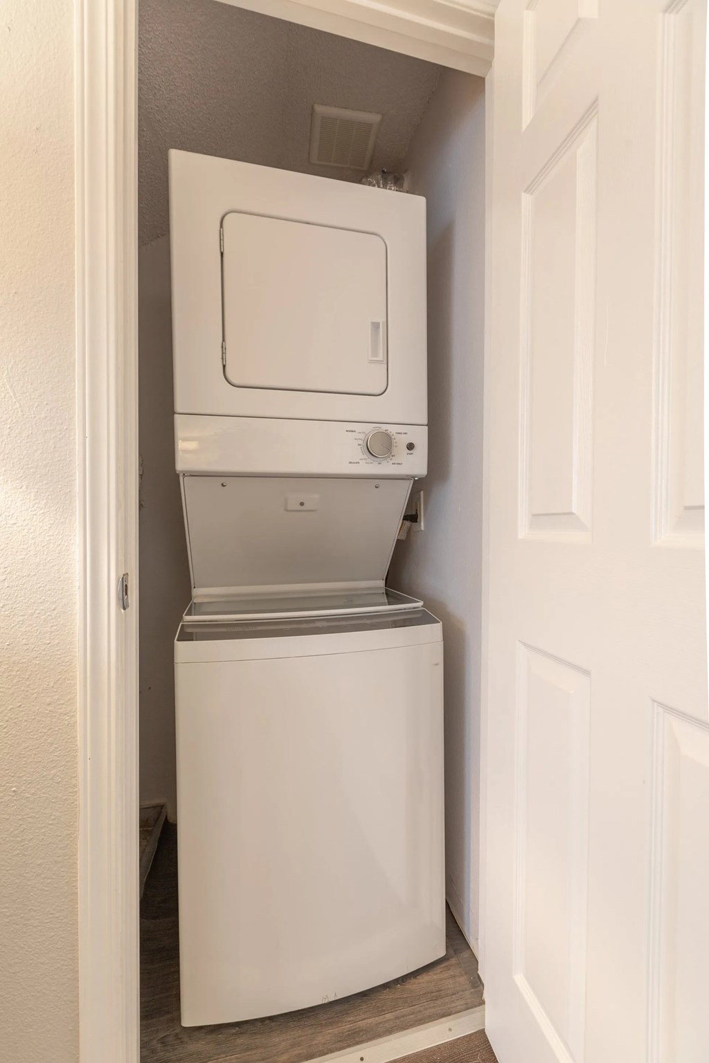 Somerset West Apartments - Portland, Oregon