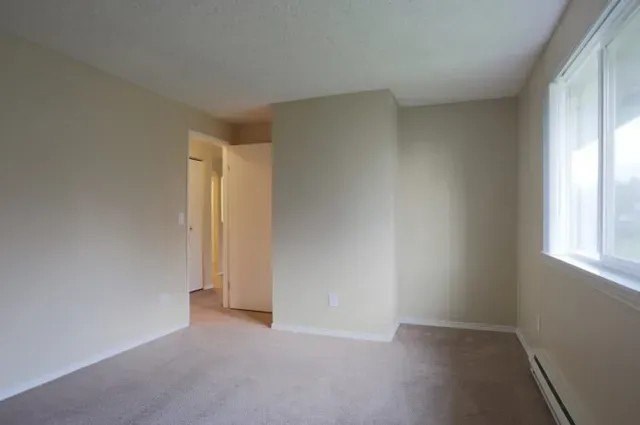 Somerset West Apartments - Portland, Oregon