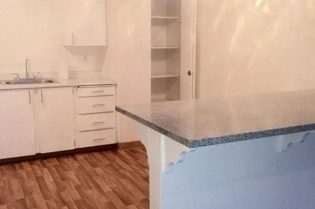 Somerset West Apartments - Portland, Oregon