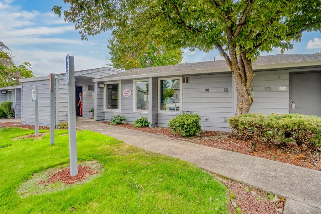 Stafford Court Apartments Leasing Office