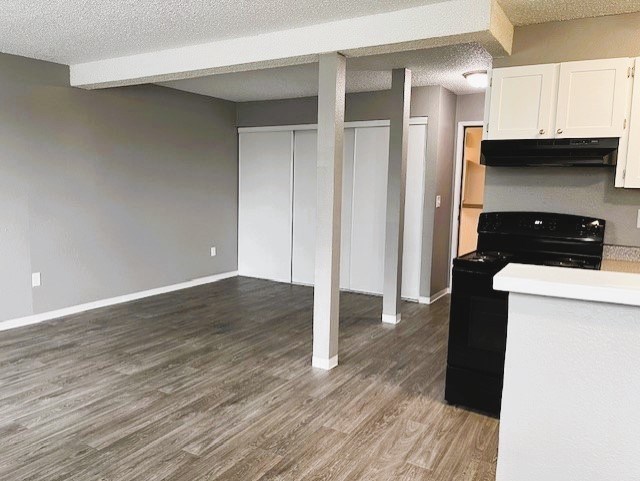 Riverbend Terrace Apartments Kitchen