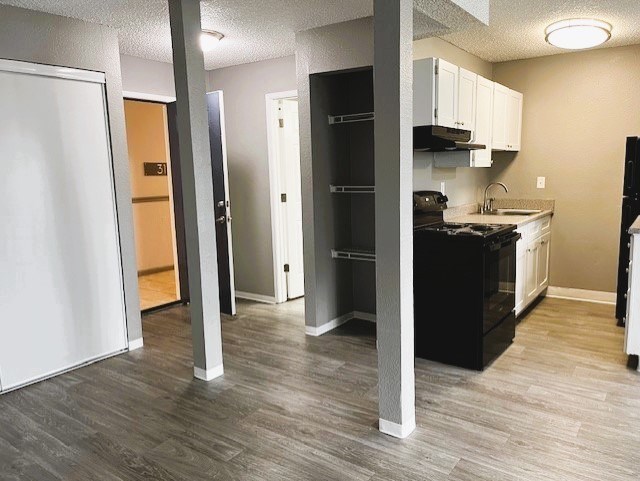 Riverbend Terrace Apartments Kitchen