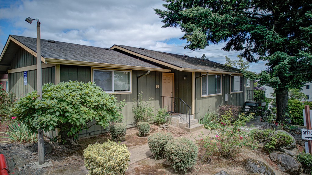 The Ranch Apartments Exterior