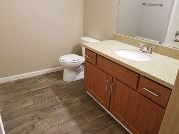 Bathroom - Photo Gallery 6