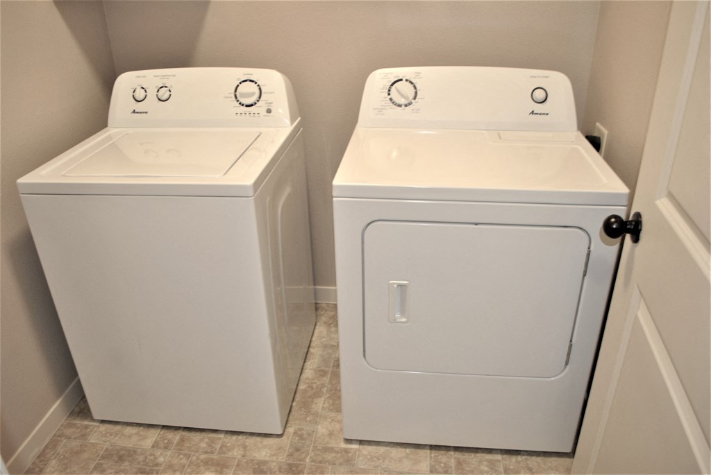 Washer & Dryer