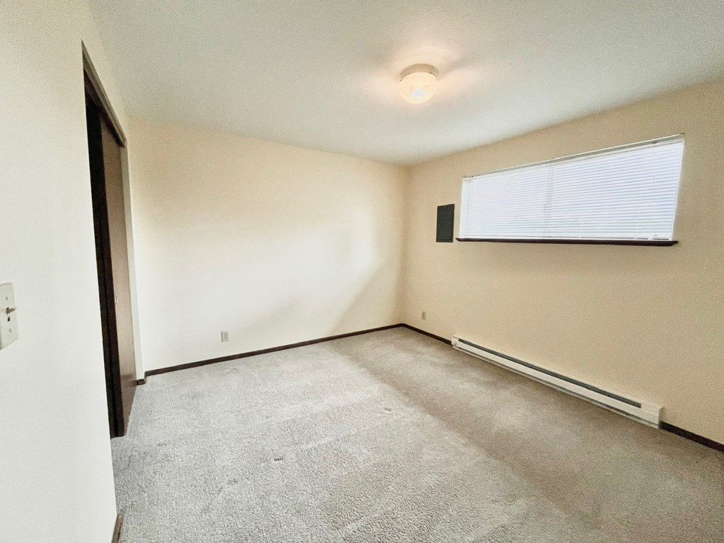 Bush Park Apartments Bedroom