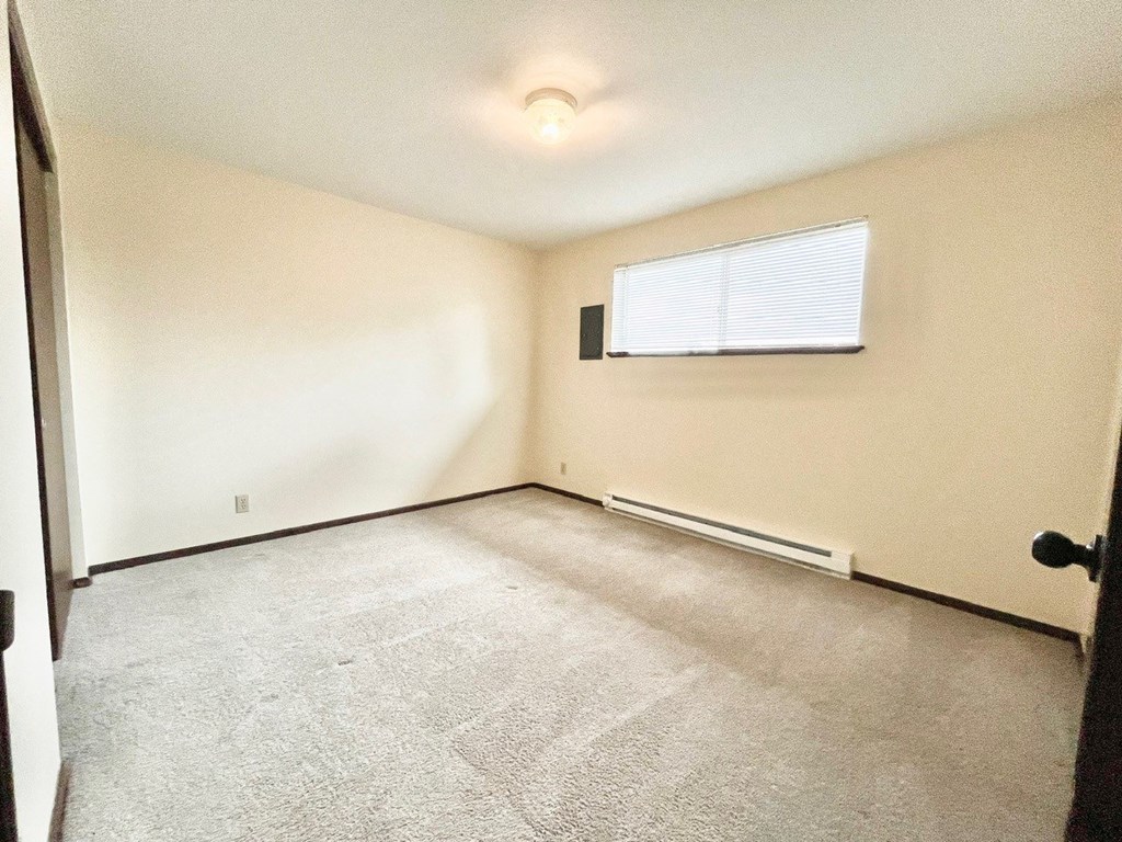 Bush Park Apartments Bedroom