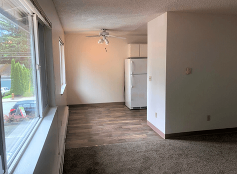 Living and Dinning area at Carleton Terrace Apartments