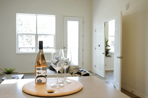 Clark Apartments Vancouver, WA Dining Area