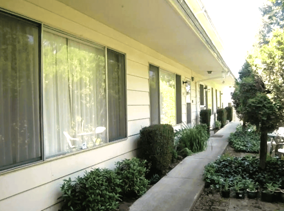 Fairmount Apartments Salem, OR landscaping