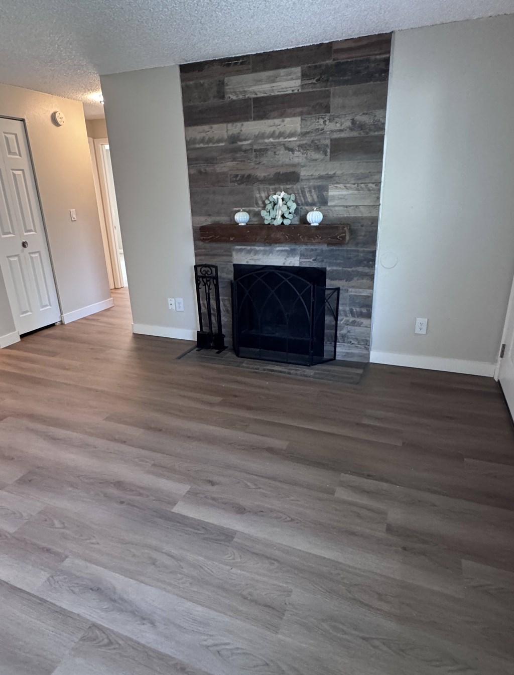 Somerset West Apartments - Portland, Oregon