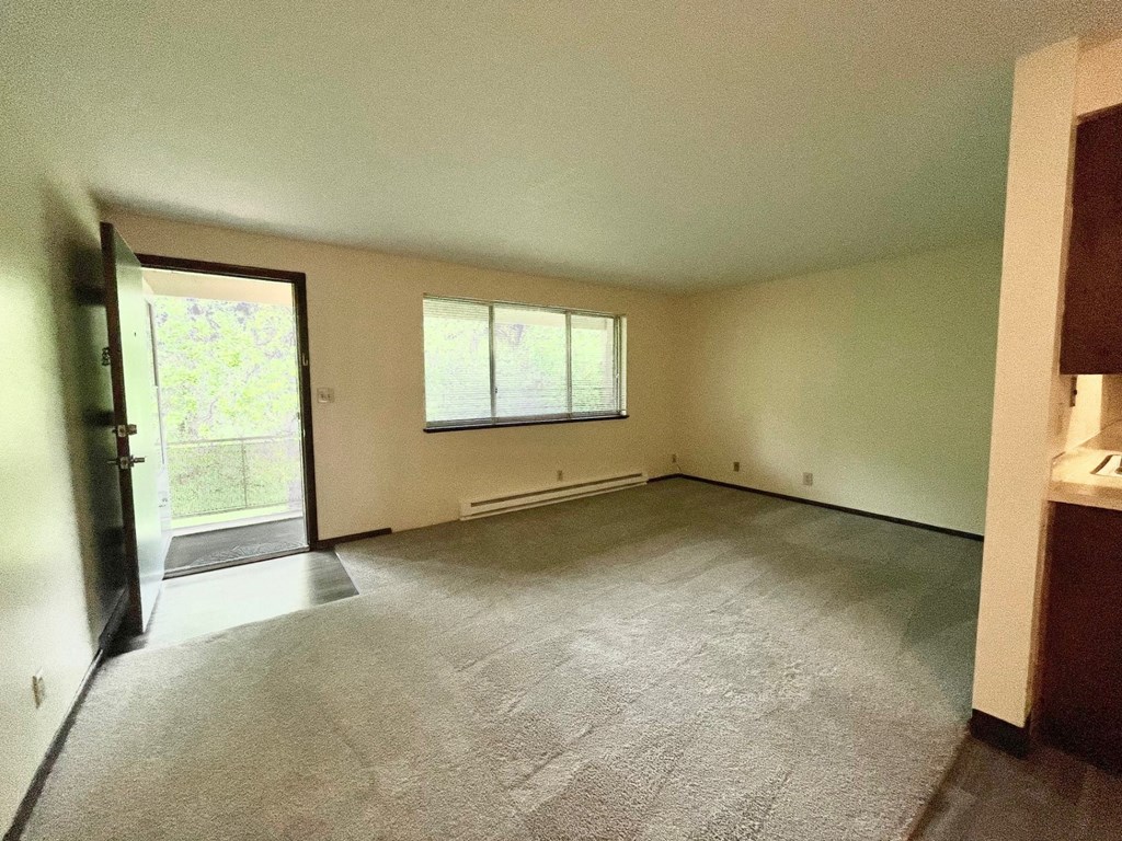 Bush Park Apartments Living Room