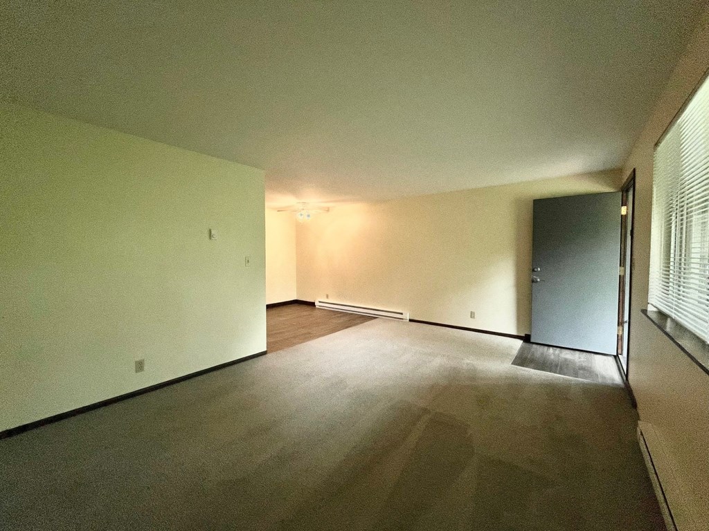 Bush Park Apartments Living Room