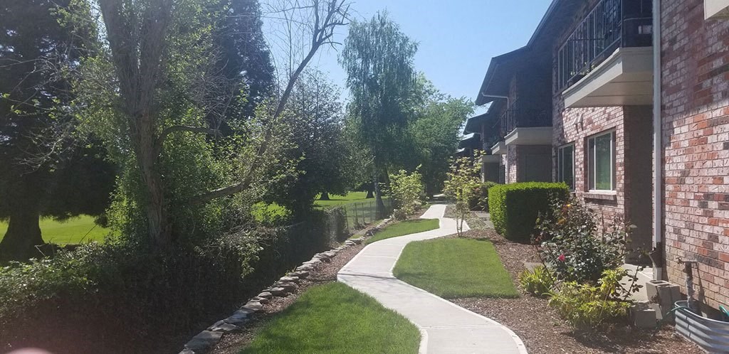 Sidewalk at Royal Greens Apartments, Gresham, OR