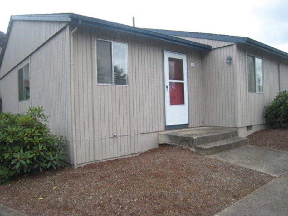 Browning Avenue Apartments Exterior