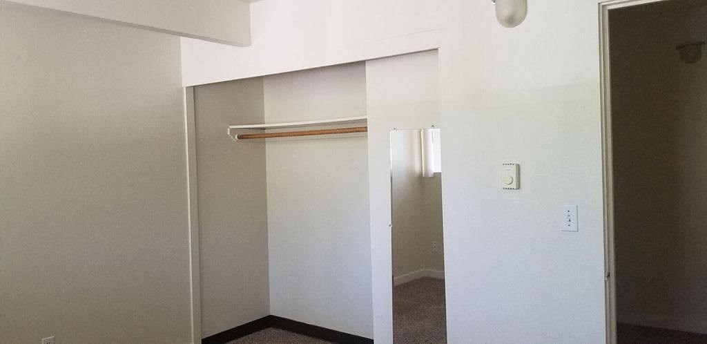 Kalani Apartments Closet