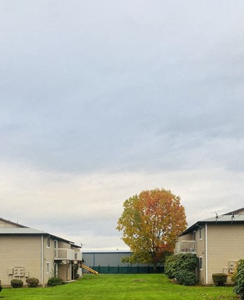 Exterior of Building - Photo Gallery 3
