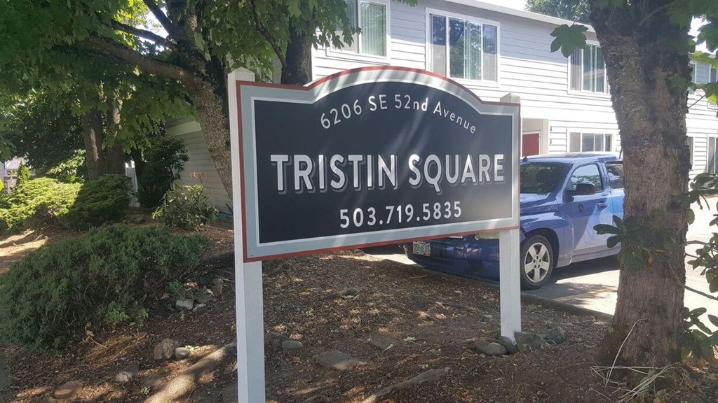 Tristin Square Apartments Sign