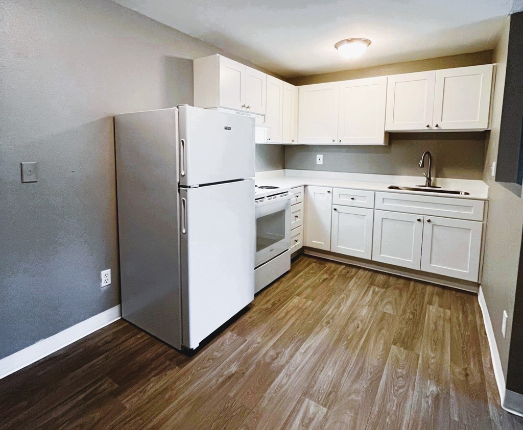 Riverbend Terrace Apartments Kitchen