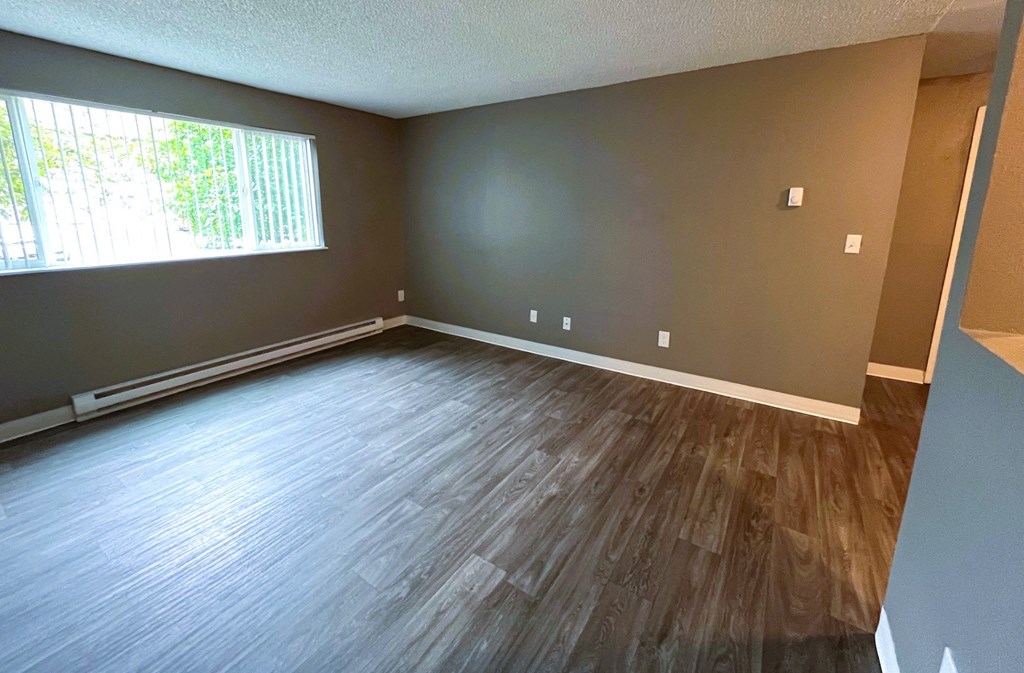 Riverbend Terrace Apartments Livingroom