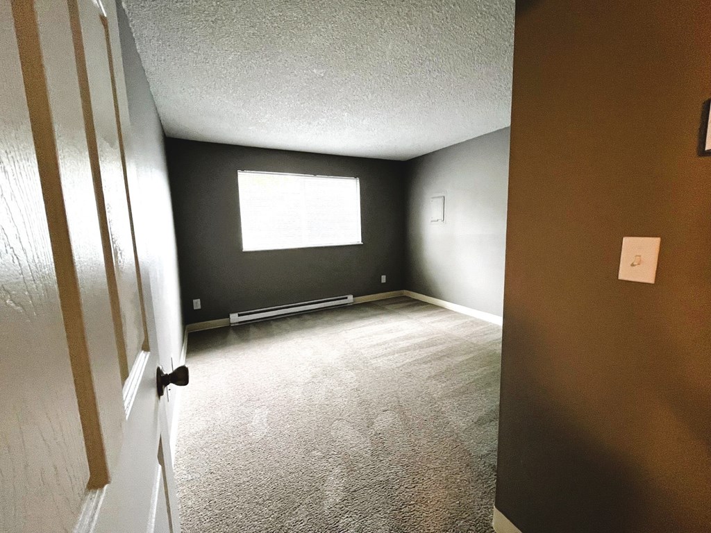 Riverbend Terrace Apartments Bedroom