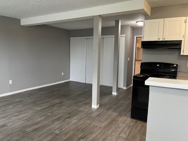 Riverbend Terrace Apartments Kitchen