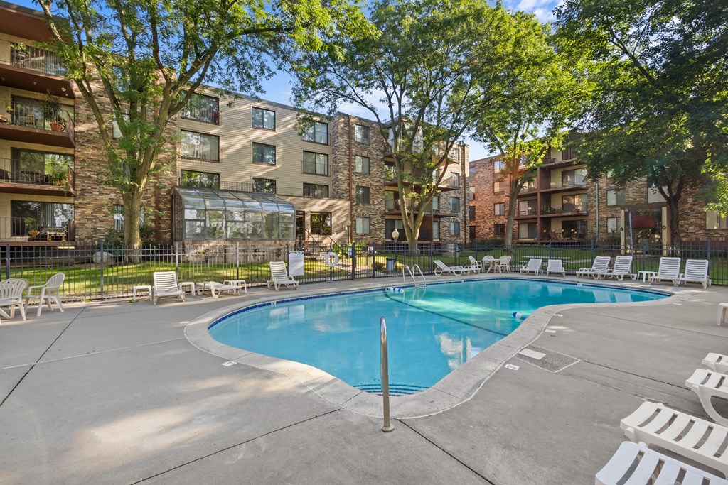 our apartments have a swimming pool with chairs
