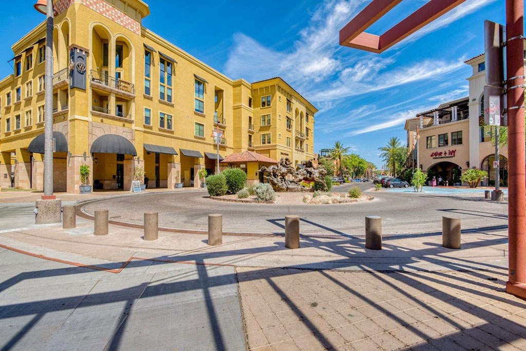 the building in which the hotel is located