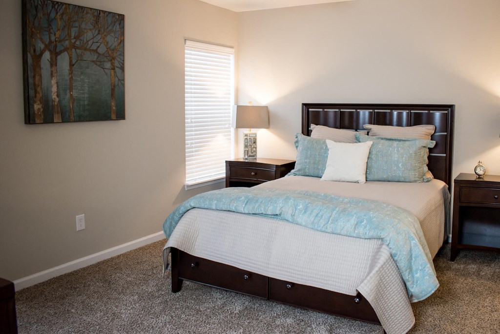 Crystal Lake Illinois Apartment Rentals Redwood Living Redwood Crystal Lake Second Bedroom