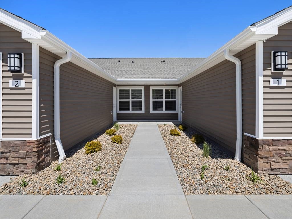 Brunswick Hills Ohio Apartment Rentals Redwood Living Redwood Brunswick Hills Private Entrance