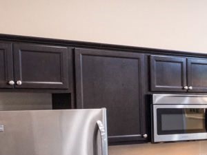 Canton Michigan Apartment Rentals Redwood Canton Kitchen to Living - Photo Gallery 4