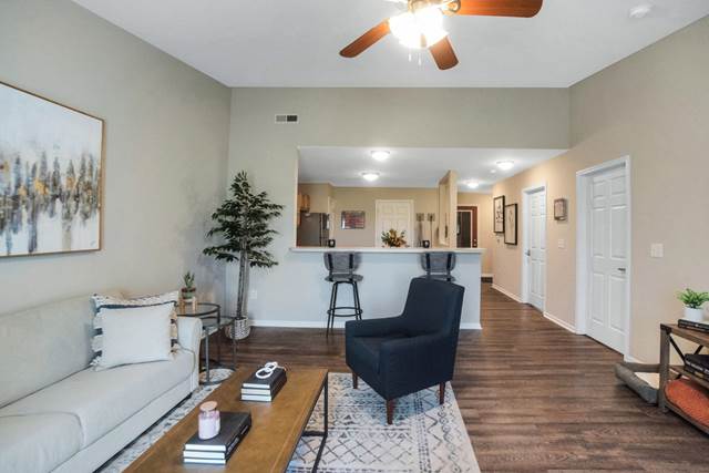 2-bedroom apartment at Redwood Findlay Apartments in Findlay, OH