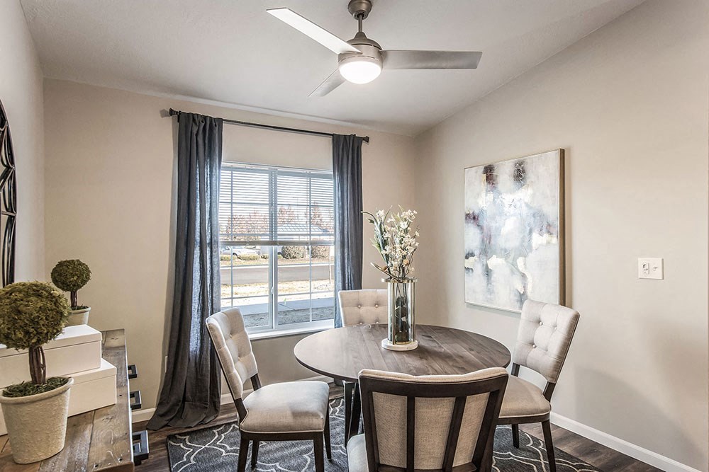 Holt MI Apartment Rentals Redwood Holt Gallery Dining